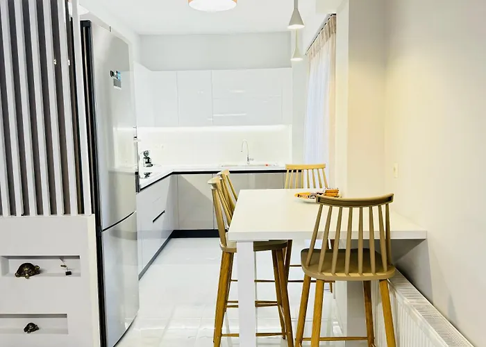Modern Luxury Suite